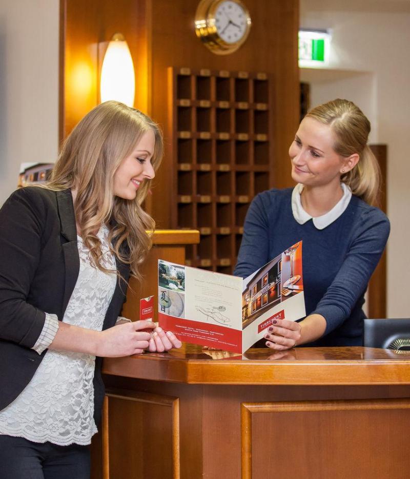 Tinschert Hotel-Restaurant-Partyservice Schwertberg Buitenkant foto
