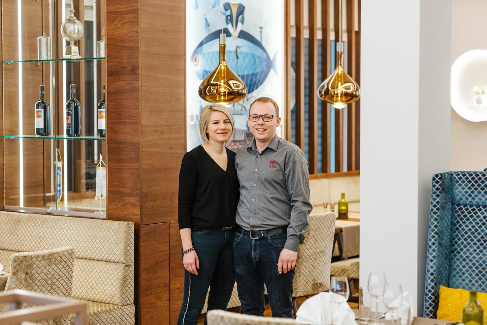 Tinschert Hotel-Restaurant-Partyservice Schwertberg Buitenkant foto