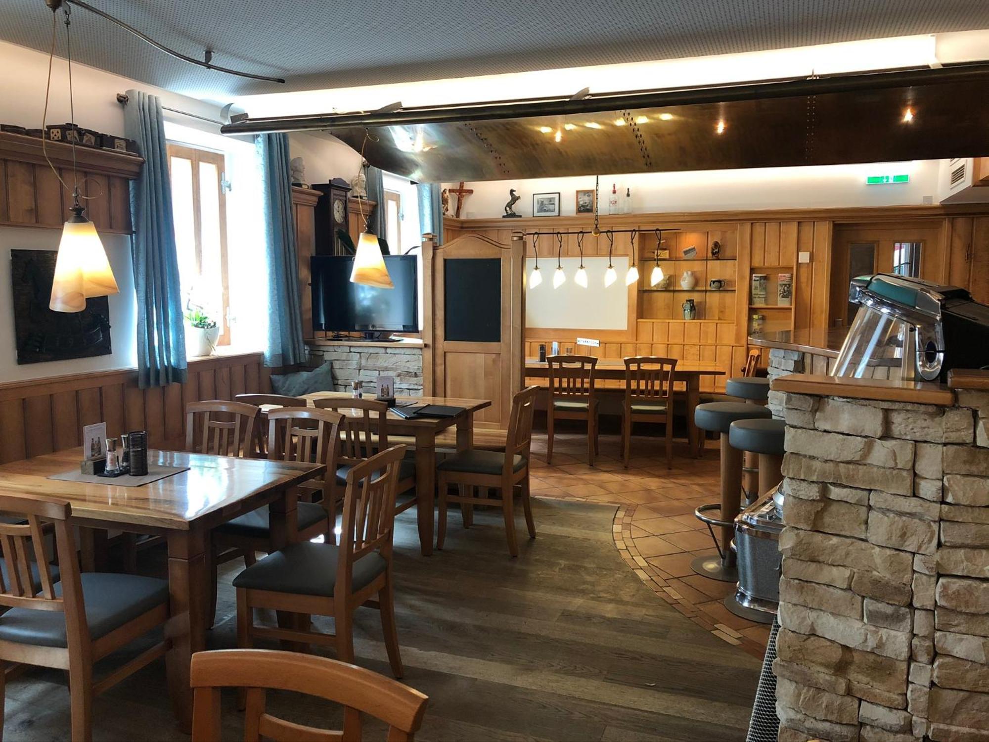 Tinschert Hotel-Restaurant-Partyservice Schwertberg Buitenkant foto